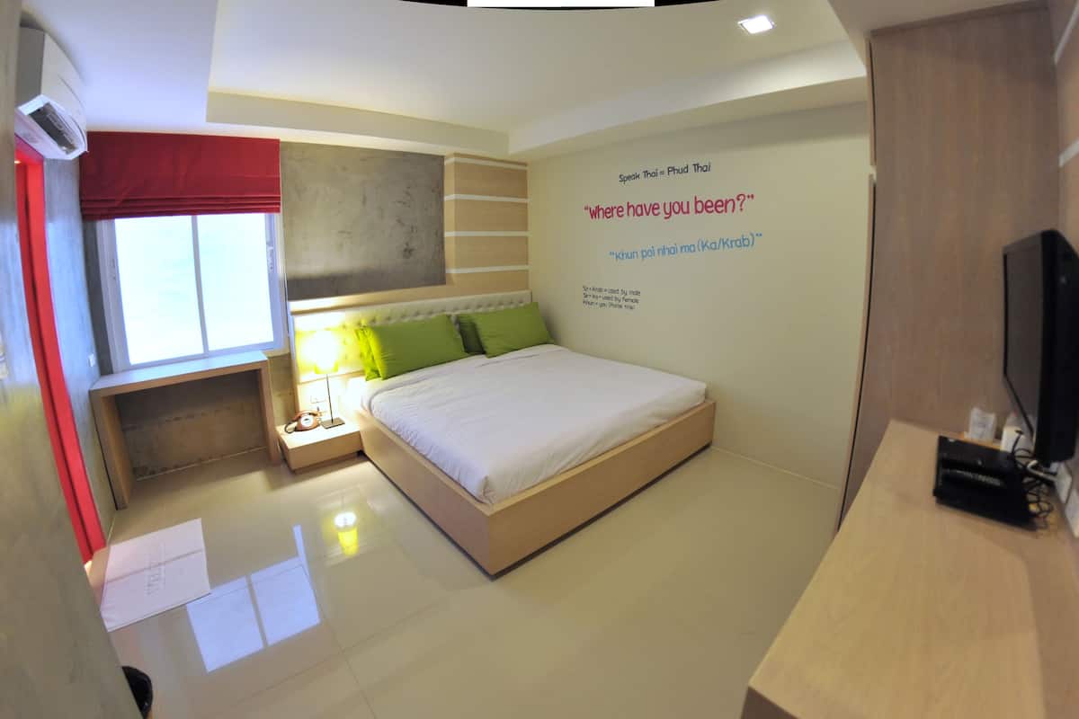 Habitación estándar, 1 habitación | Minibar, caja de seguridad en la habitación y escritorio