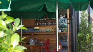 Breakfast, lunch, dinner and brunch served - Small Shells (Patong)