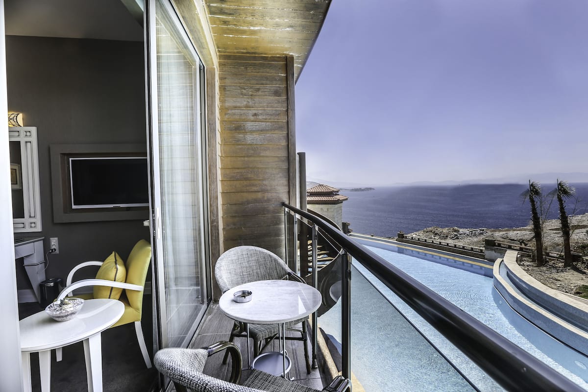 Deluxe Room, Pool View | View from room