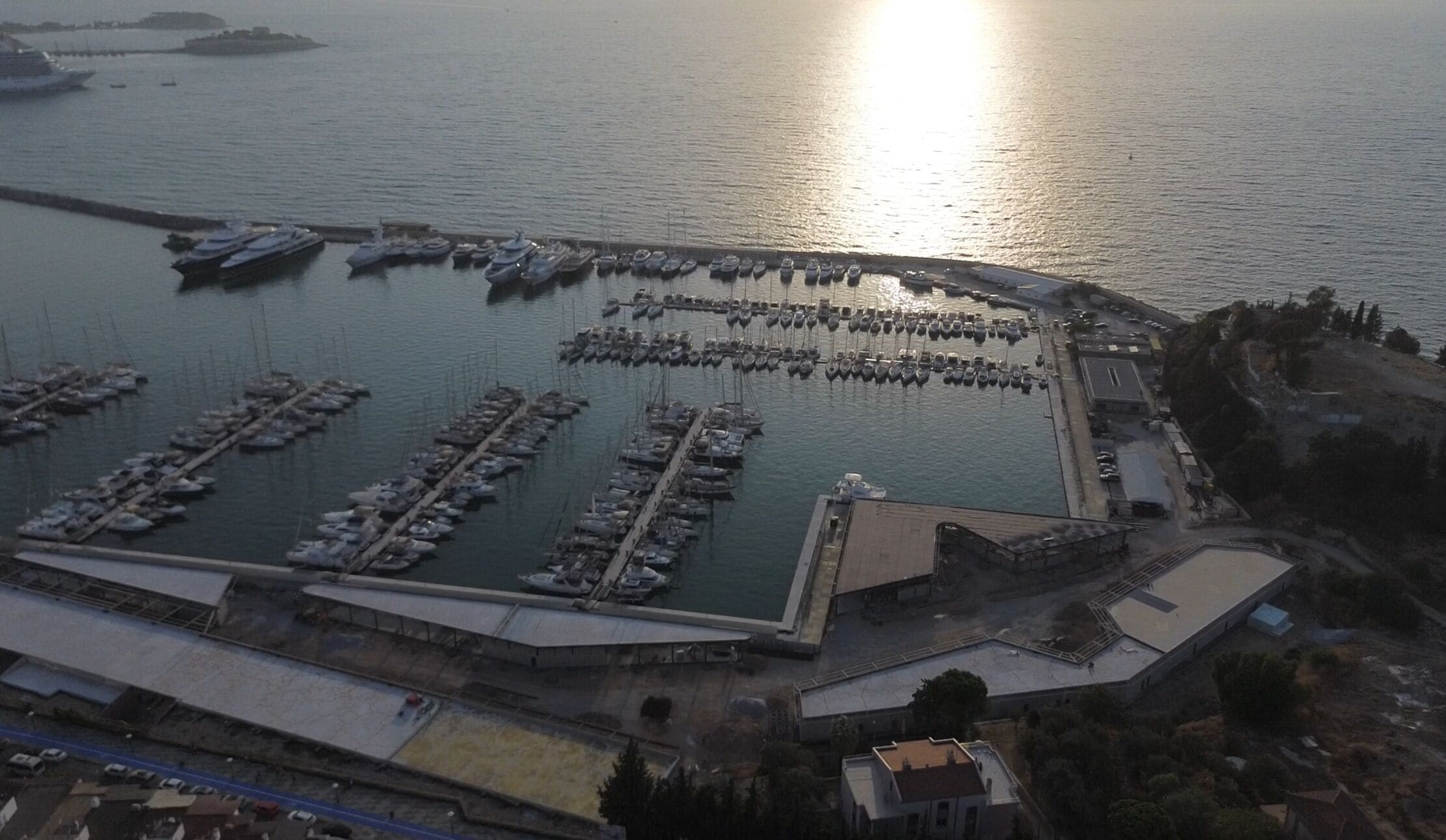 Photo - Suhan Seaport Hotel