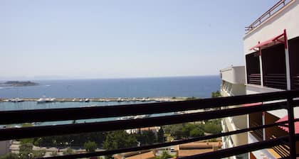 Suhan Seaport Hotel