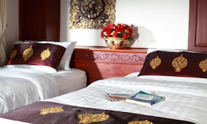Twin Room | In-room safe, desk, free WiFi - Manorom Boutique Hotel (Vientiane)