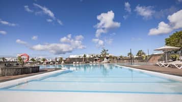 Outdoor pool, open 10:00 AM to 6:00 PM, pool umbrellas, sun loungers