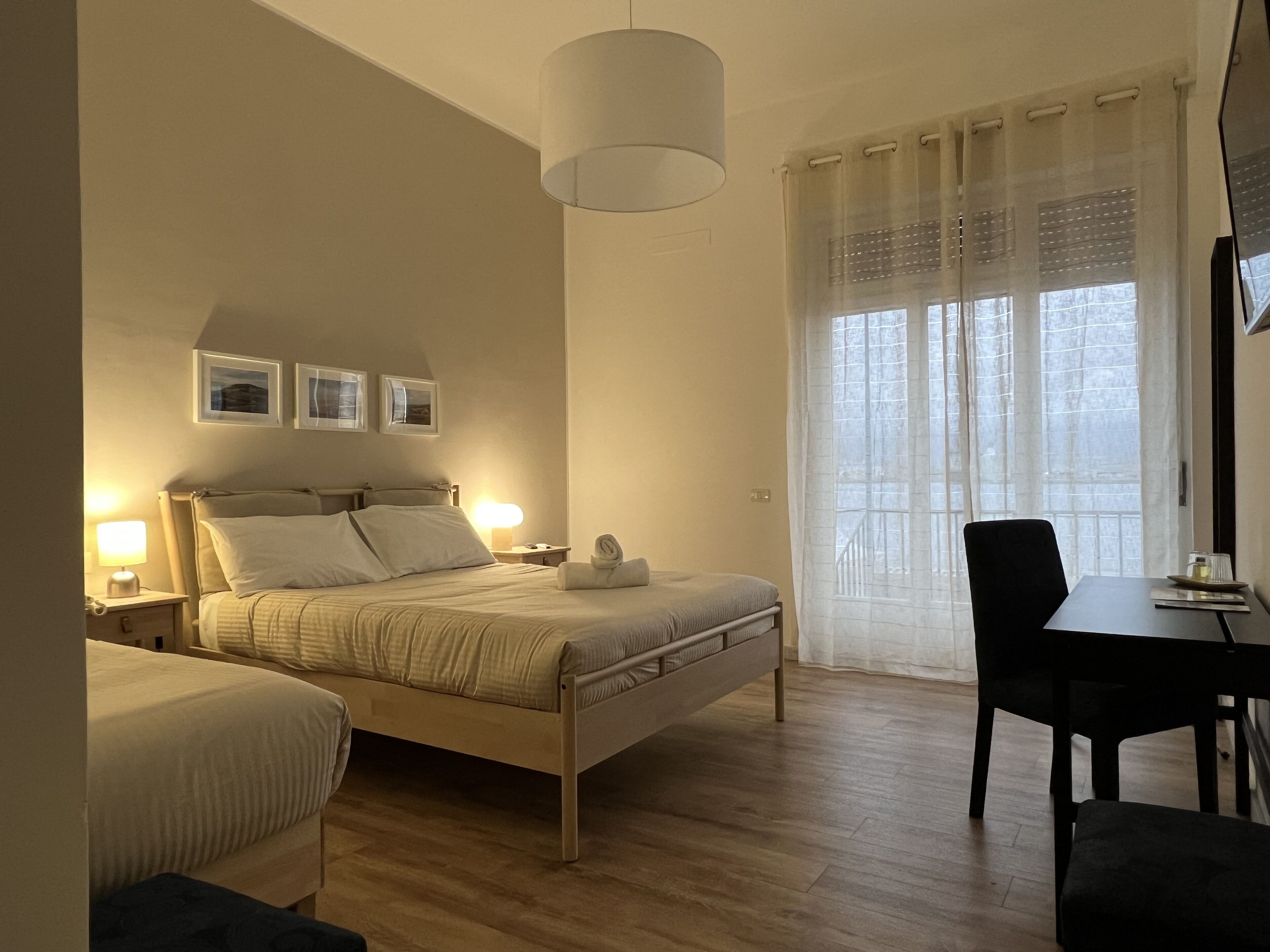 Photo - Garibaldi R&B