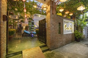 Front of property - Pham Gia Boutique Villa (Da Nang)