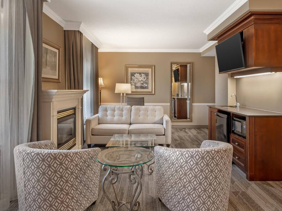 Suite, 2 Queen Beds, Non Smoking, Refrigerator & Microwave (with Sofabed) | Iron/ironing board, rollaway beds, free WiFi, bed sheets