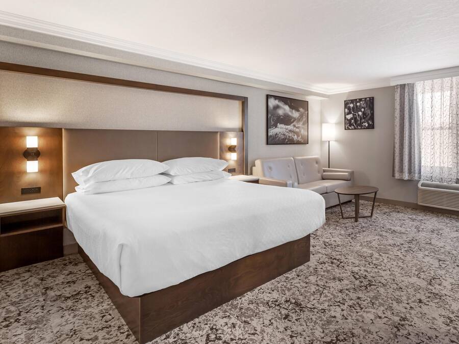 Iron/ironing board, rollaway beds, free WiFi, alarm clocks