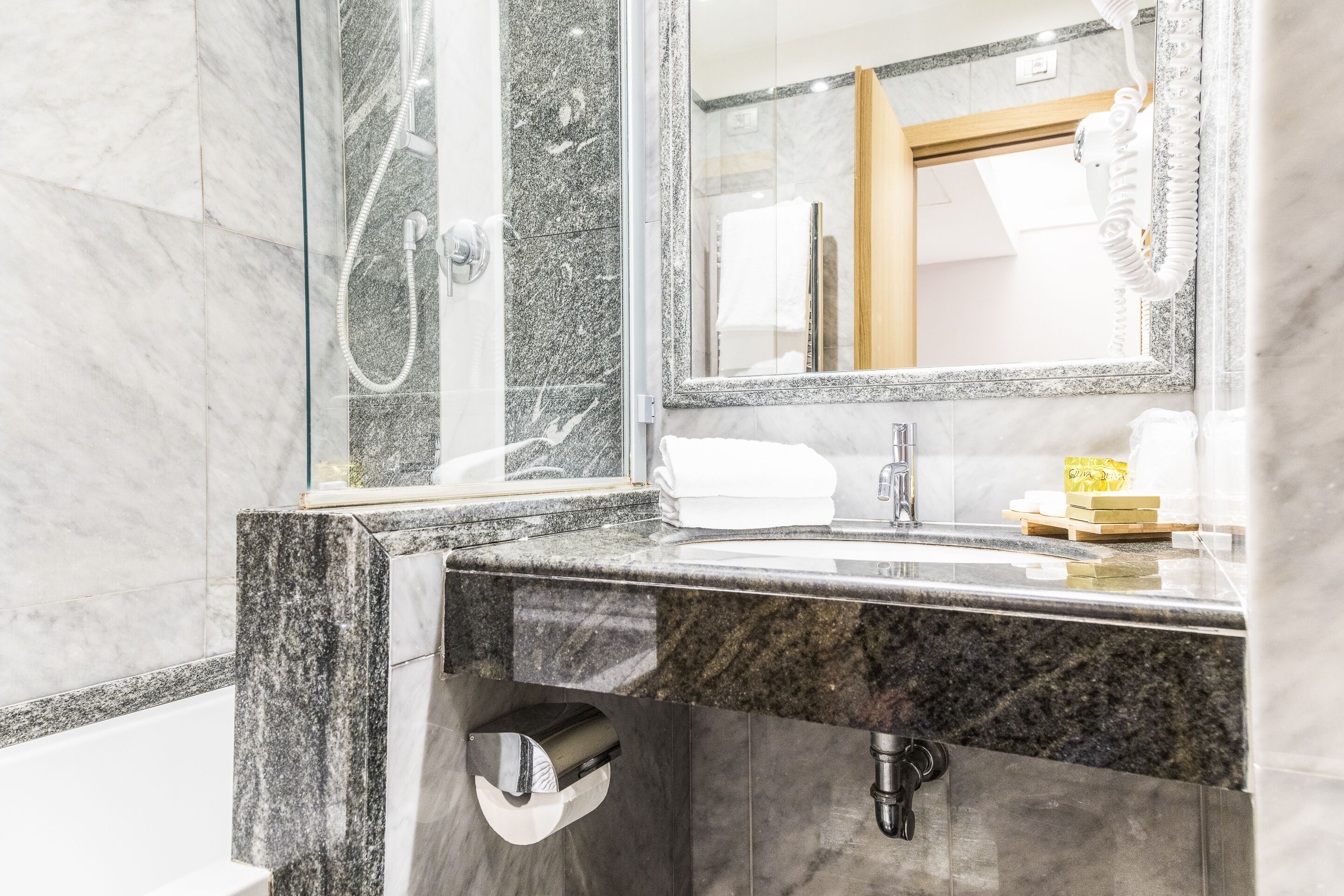 room, 1 large single bed (small - french bed) | bathroom | combined shower/bathtub, hair dryer, bidet, towels