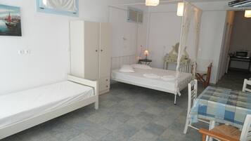 Studio, vue mer | 2 chambres, bureau, fer et planche Ă  repasser, Wi-Fi gratuit