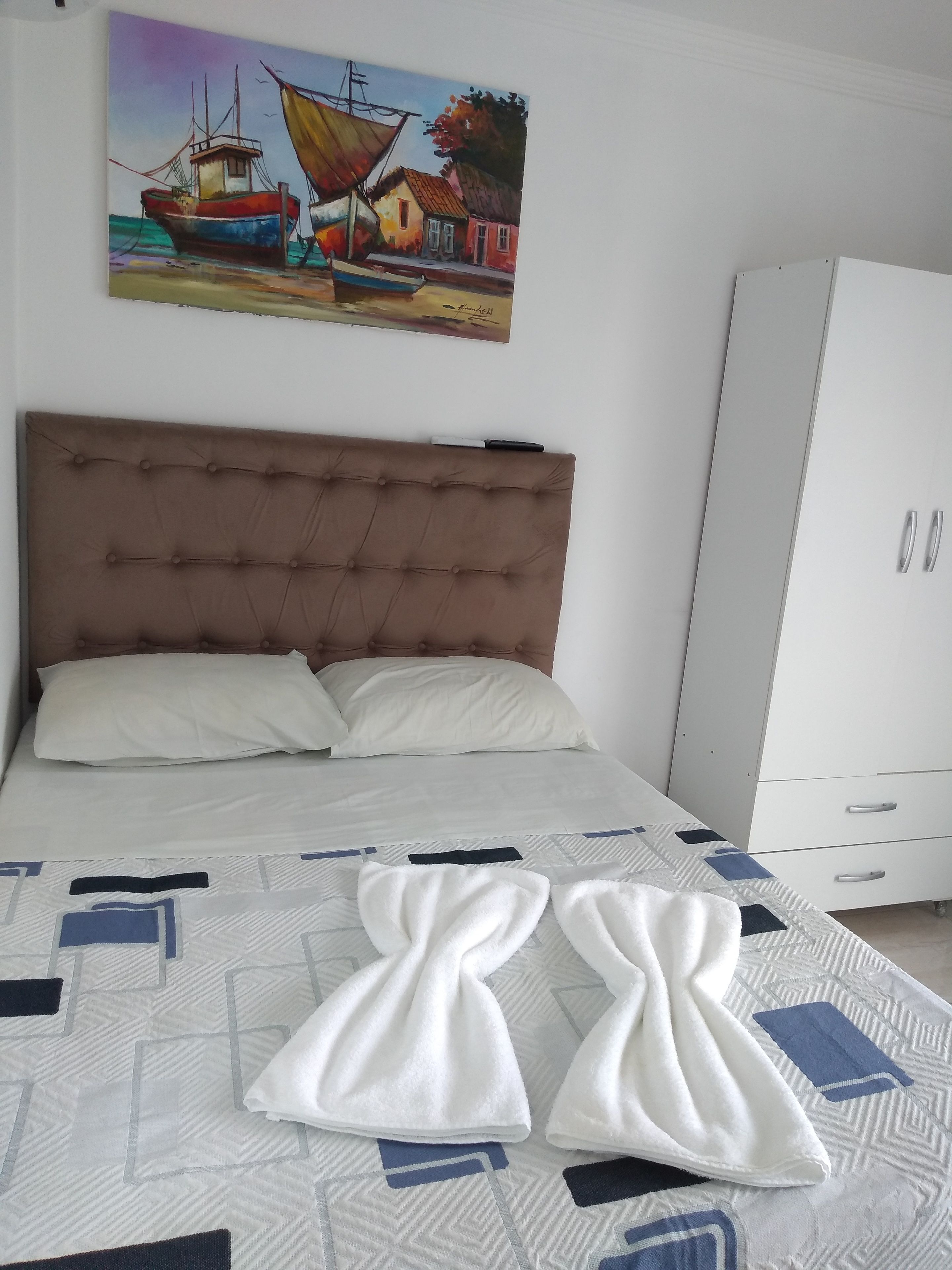 迷你吧、隔音、熨斗/熨板、免费婴儿床