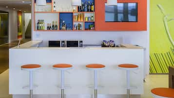 Bar (in der Unterkunft)
