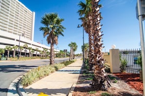 Property grounds - Sunbird Suites by Royal American Beach Getaways (Panama City Beach)