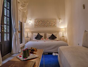 Junior Suite | In-room safe, cribs/infant beds, rollaway beds, free WiFi - Riad Sapphire and Spa (Marrakech)