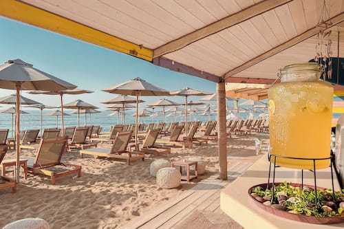 Beach bar