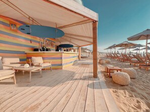 Beach bar - Grifid Hotel Metropol - Premium All Inclusive (Golden Sands)