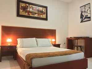 Double Room, Garden View | Laptop workspace, free WiFi, bed sheets - Hotel Boutique High Park (Cartagena)