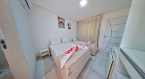 Standard Suite | In-room safe, desk, free WiFi, bed sheets - Pousada Jóia Rara (Ipojuca)