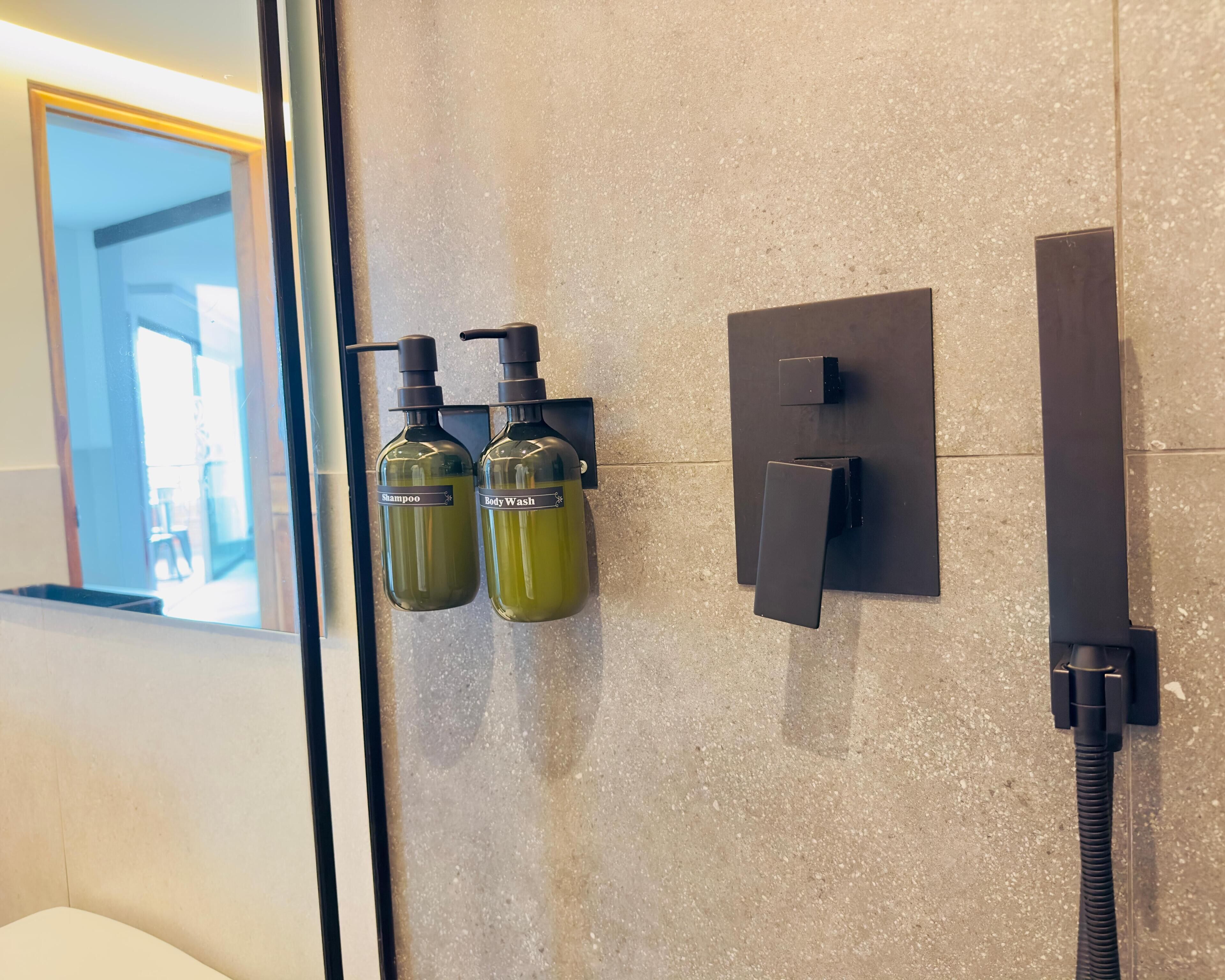 hair dryer, bidet, towels