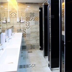 Hair dryer - 5footway.inn Project Ann Siang (Singapore)