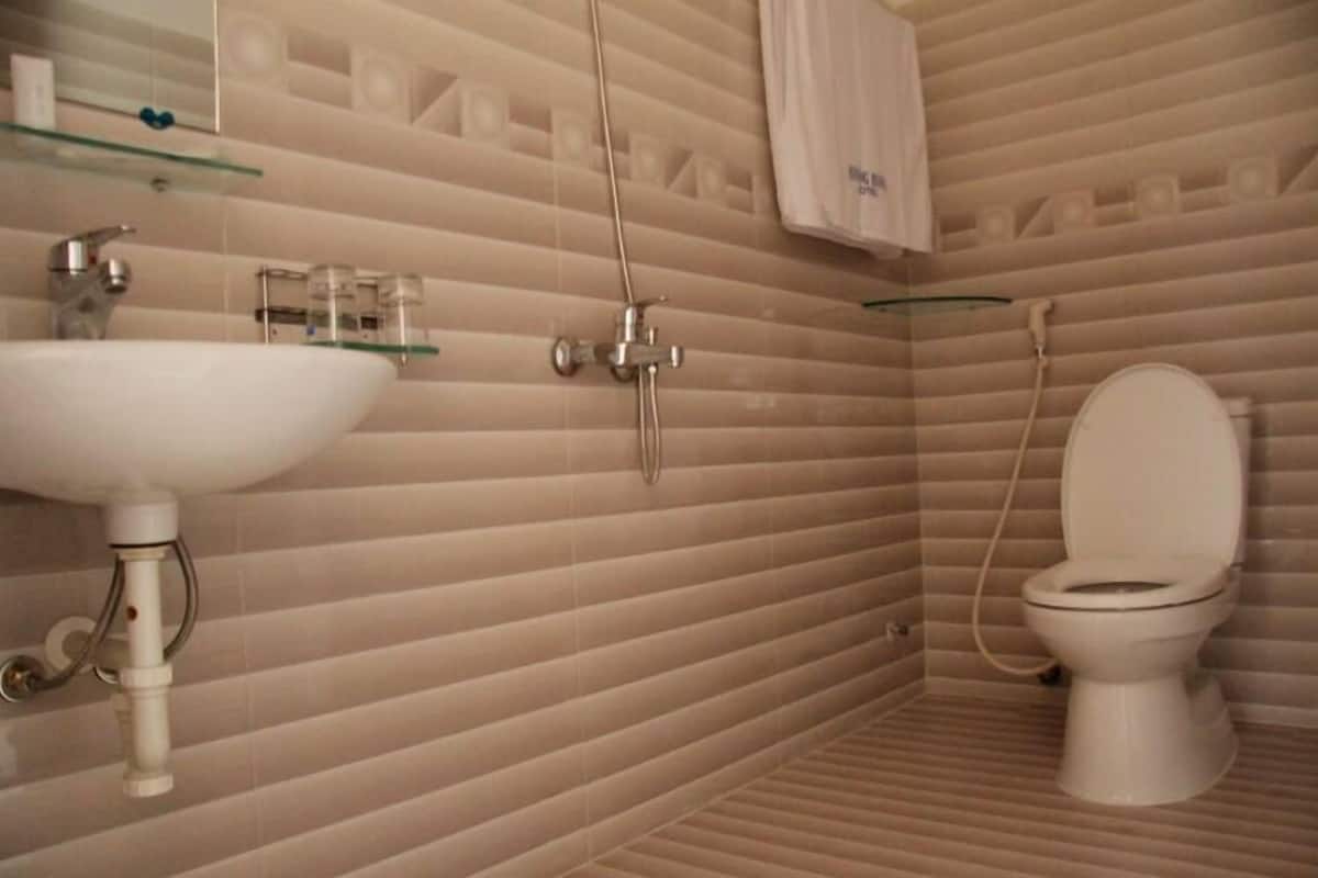 superior room, 1 double bed | bathroom | shower, towels