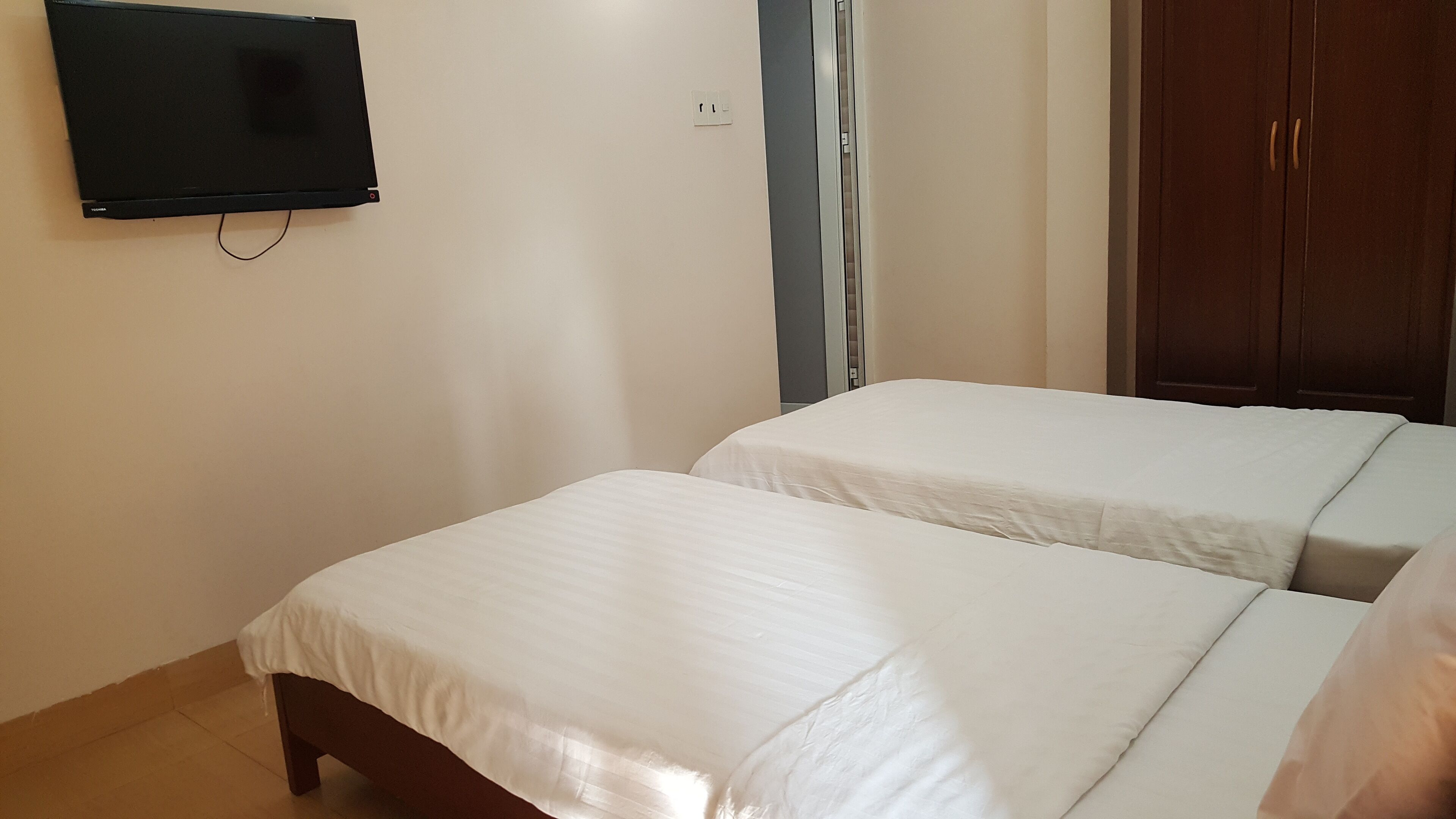 superior room, 2 single beds | premium bedding, minibar, in-room safe, desk