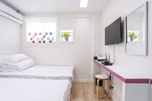 Twin Ensuite | Free WiFi, bed sheets - Star Hostel Dongdaemun Suite (Seoul)