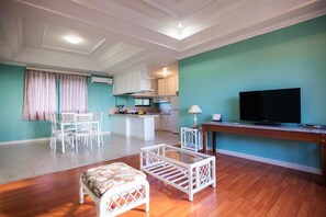 Penthouse Panorama, 2 kamar tidur (B Type) | Area keluarga