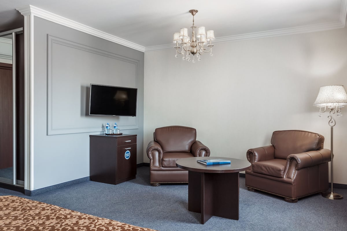 1 bedroom, minibar, in-room safe, desk