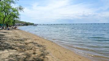 Beach nearby, 2 beach bars