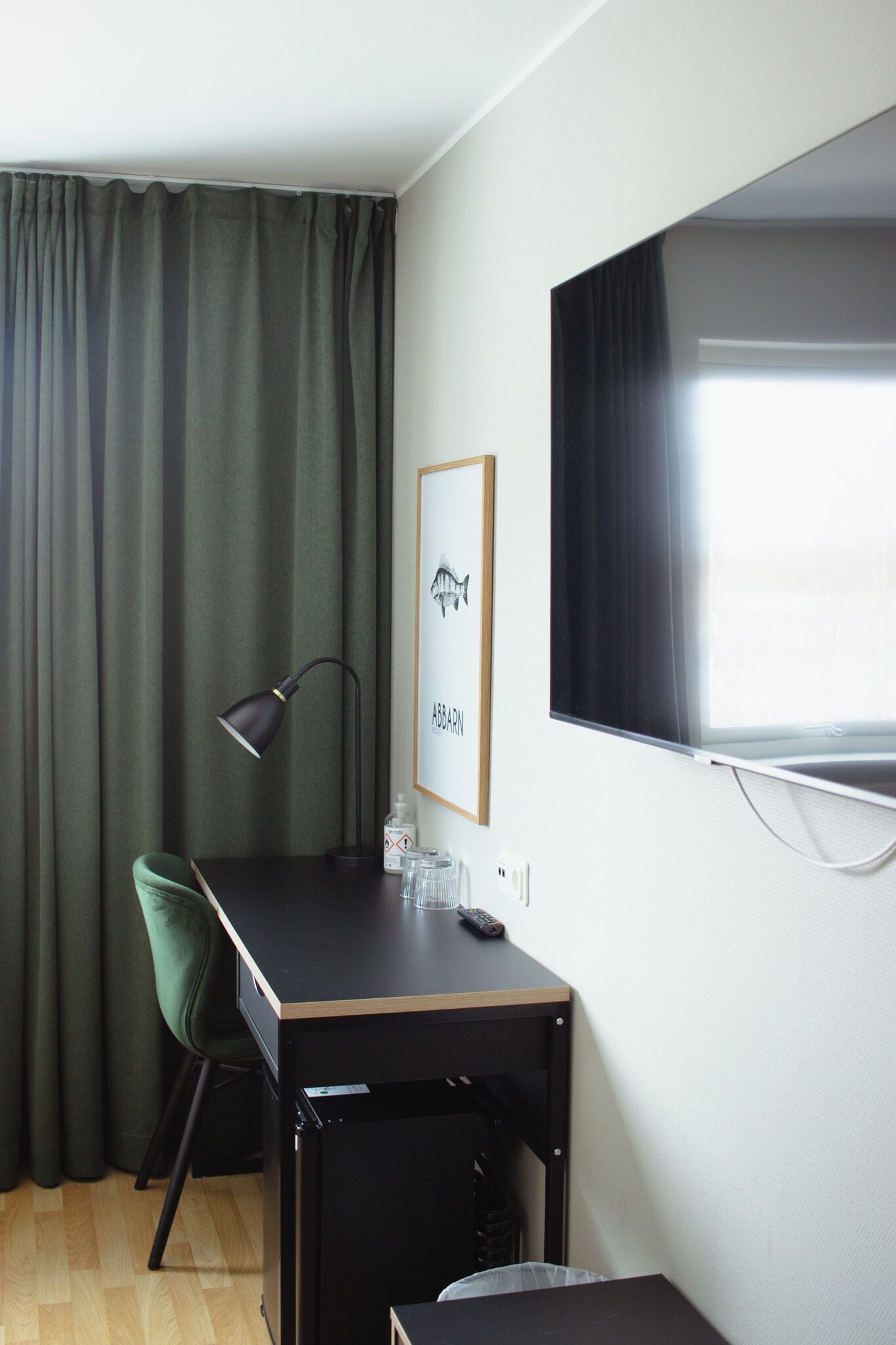 double room | 1 bedroom, desk, free cots/infant beds, free wifi