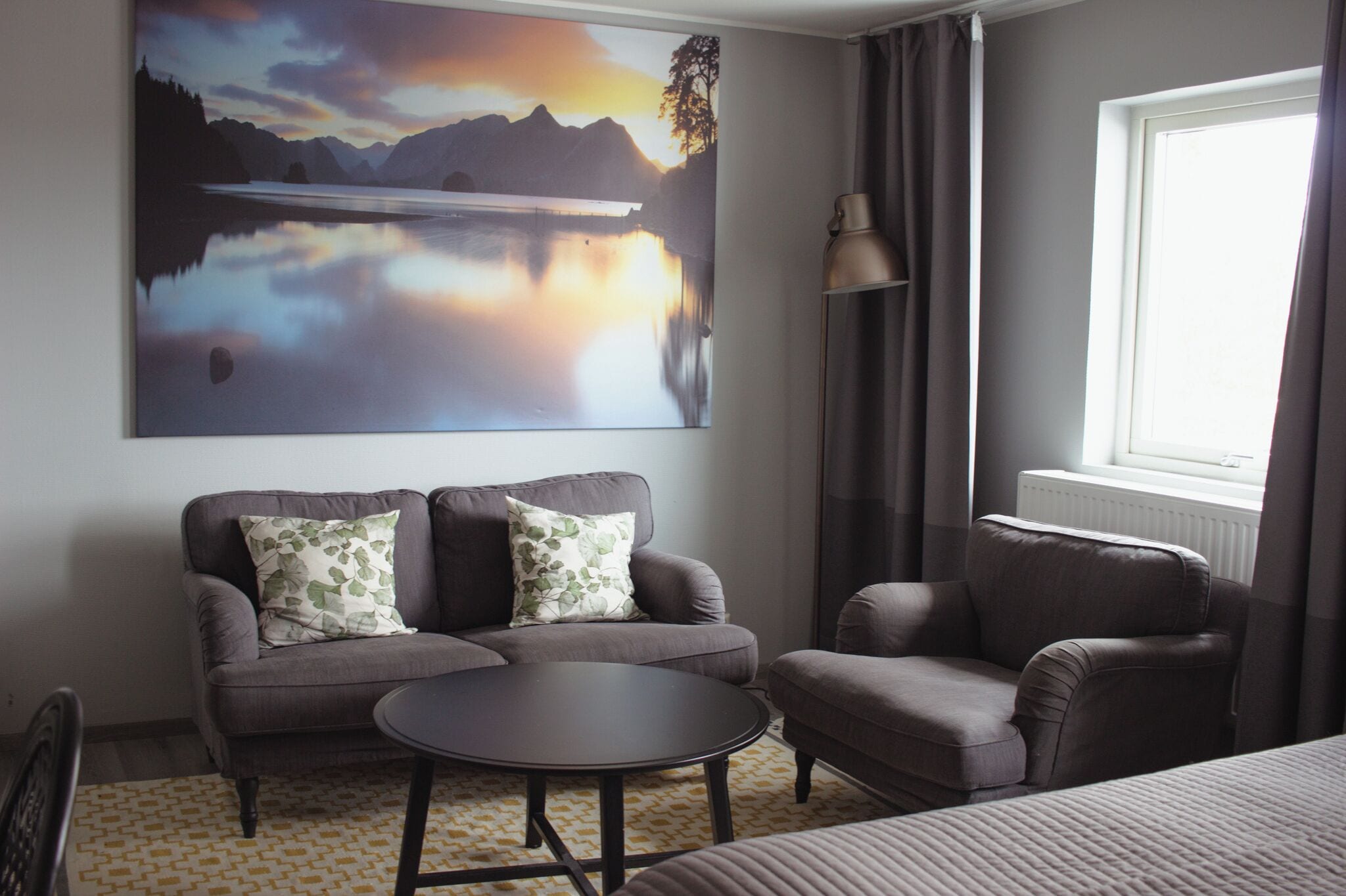 deluxe double room | 1 bedroom, desk, free cots/infant beds, free wifi