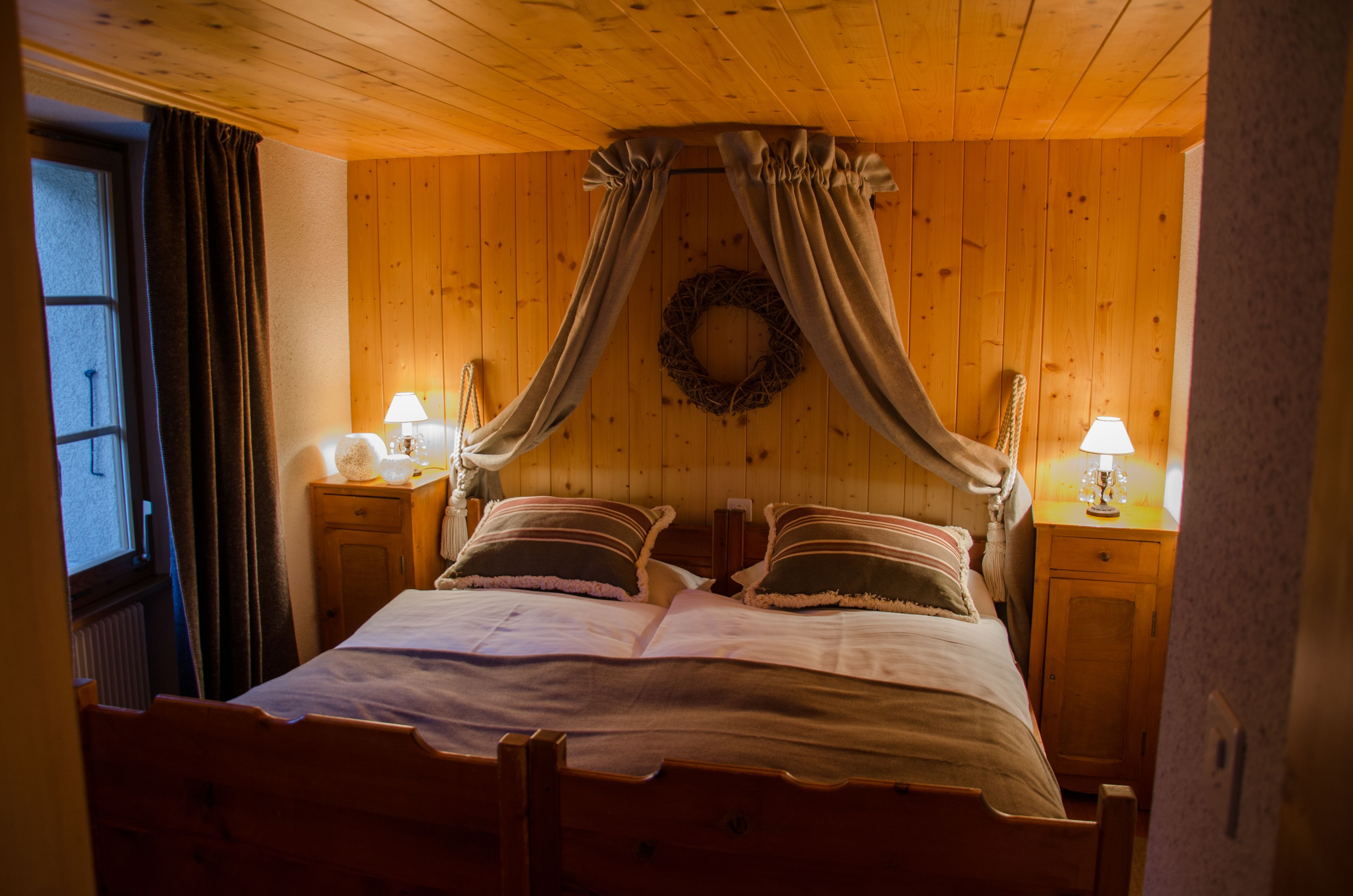 double or twin room | desk, soundproofing, cots/infant beds, free wifi