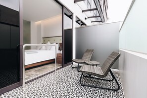 Classic Queen with Patio | Terrace/patio - Santa Grand Hotel East Coast, a NuVe Group Collection (Singapore)