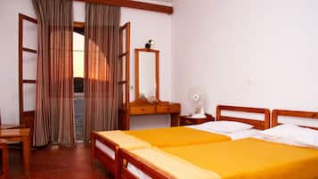 Minibar, iron/ironing board, free WiFi