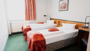 Double Room | In-room safe, desk, iron/ironing board, free cribs/infant beds