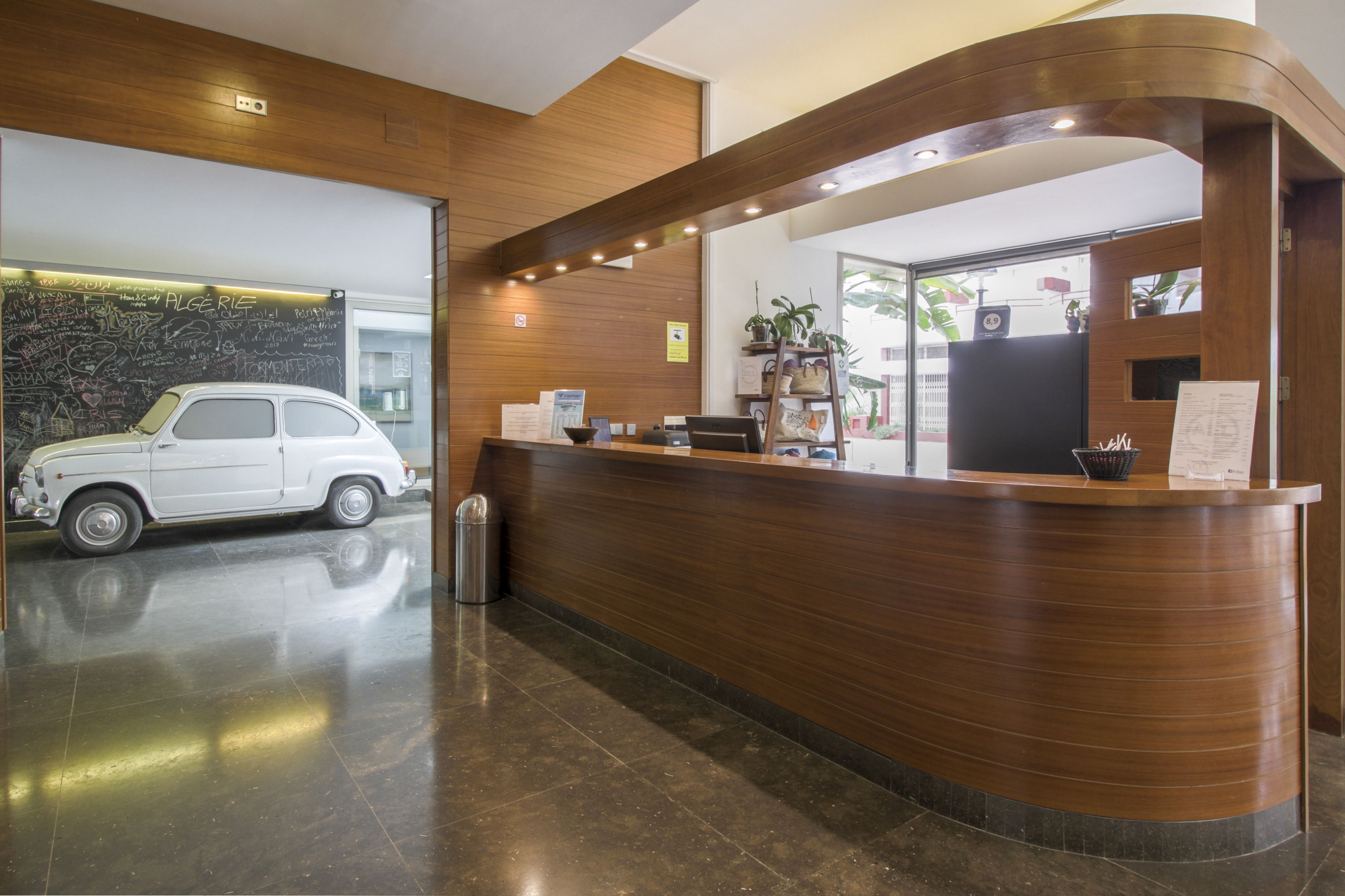 Photo - Apartamentos Llobet Ibiza