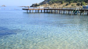Private beach, sun-loungers, beach umbrellas, beach towels - Mirage Family Club - All Inclusive (Bodrum)