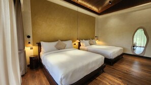 Premium bedding, minibar, in-room safe, desk - Zen Valley Dalat (Da Lat)