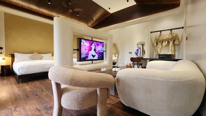 Premium bedding, minibar, in-room safe, desk - Zen Valley Dalat (Da Lat)