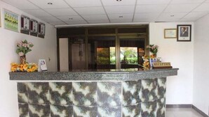 Lobby - Sky Hotel International (Kampala)