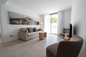 Appartement, 2 chambres, terrasse, rez-de-chaussée (SUN & CONFORT)