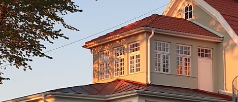 Design Room, Partial Lake View