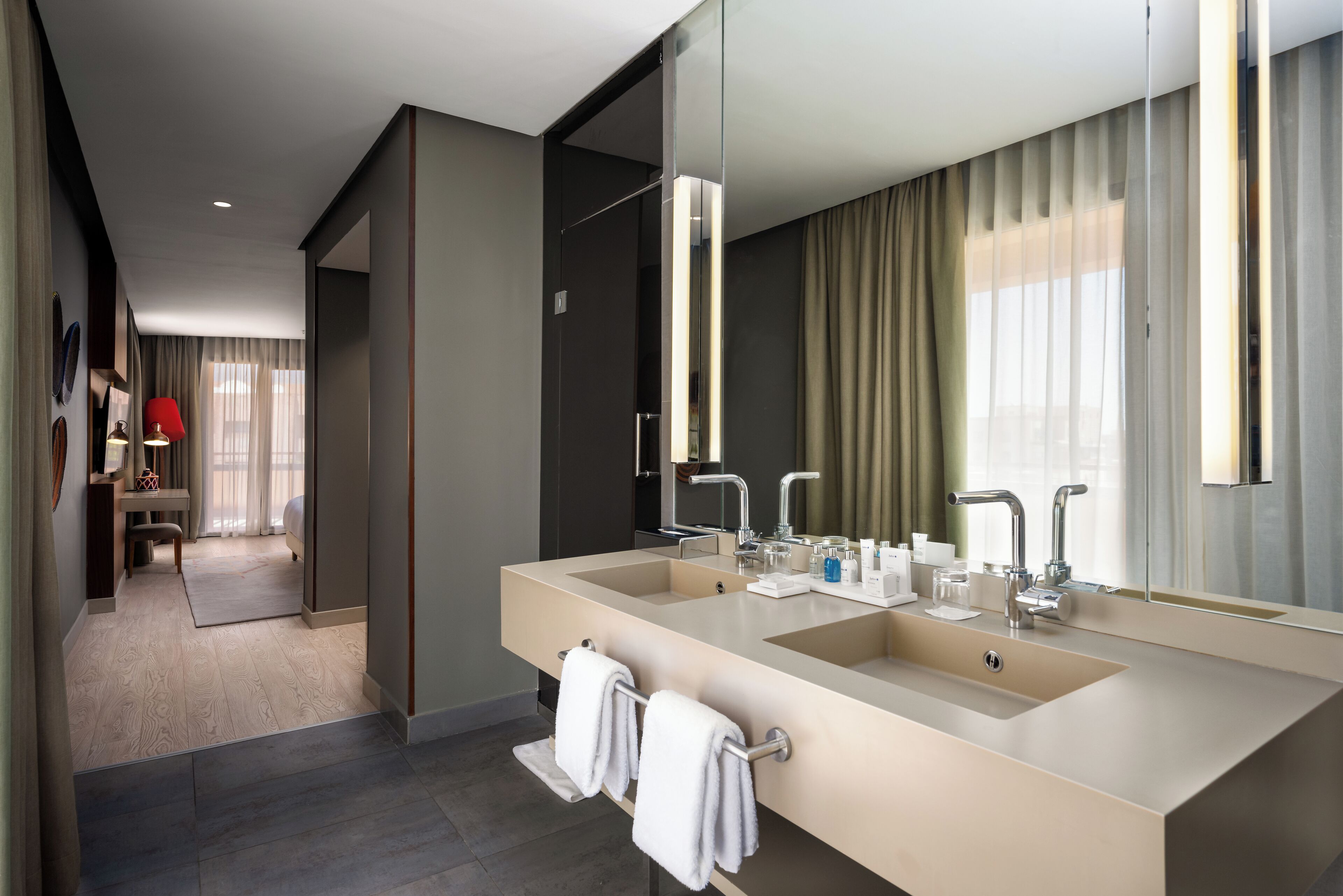 presidential suite, terrace | bathroom | designer toiletries, hair dryer, bathrobes, bidet