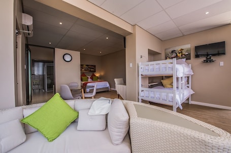 Family Room, Balcony | Living area | TV