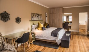 King Large Room, Balcony