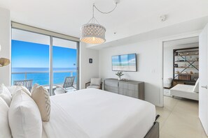 Deluxe Apartment, 1 Bedroom, Balcony, Oceanfront | 1 bedroom, premium bedding, individually decorated