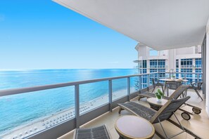 Deluxe Apartment, 1 Bedroom, Ocean View, Corner | Beach/ocean view - Dharma Home Suites Miami at Monte Carlo (Miami Beach)