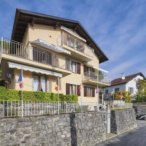 Front of property - B&B Casa Della Musica Lake View (Mandello del Lario)
