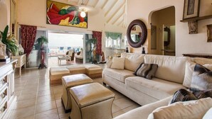 Premium Villa, 5 Bedrooms, Private Pool, Ocean View | Living area - Villa Bianca (Simpson Bay)