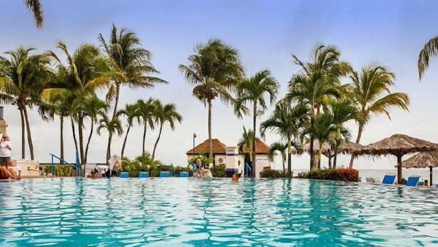 Outdoor pool - Villa Bianca (Simpson Bay)